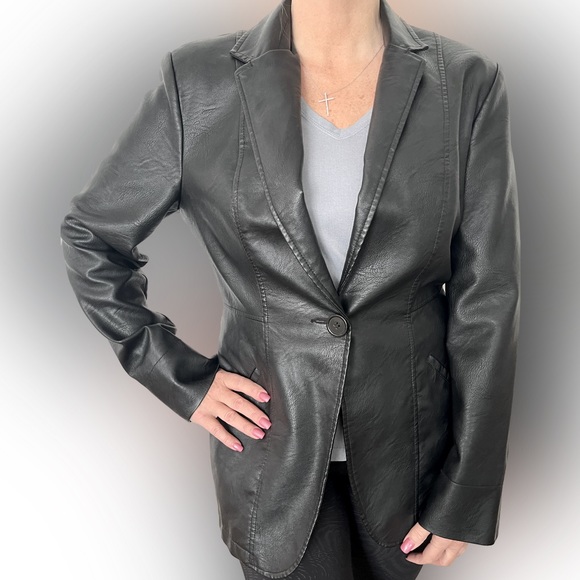 Max Studio Faux Leather Blazer, Size L, Black, Notch Collar,Welt Pockets - Picture 1 of 7